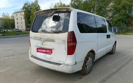 Hyundai Grand Starex Grand Starex I рестайлинг 2, 2009 год, 700 000 рублей, 4 фотография