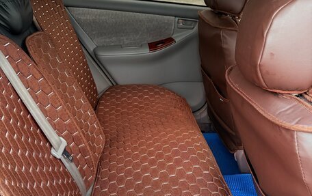 Toyota Corolla, 2004 год, 530 000 рублей, 12 фотография
