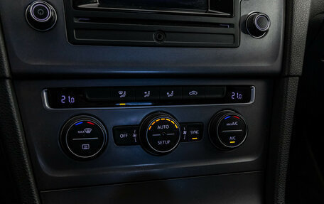 Volkswagen Golf VII, 2013 год, 999 000 рублей, 13 фотография