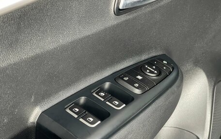 KIA Rio IV, 2020 год, 1 589 000 рублей, 19 фотография