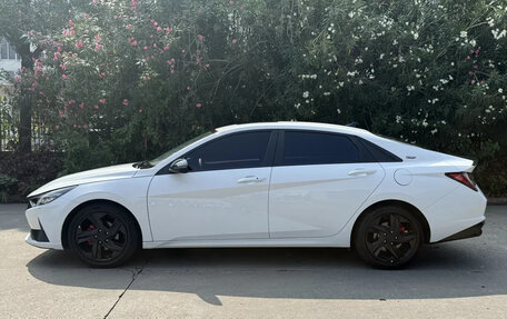 Hyundai Elantra, 2022 год, 1 200 007 рублей, 4 фотография