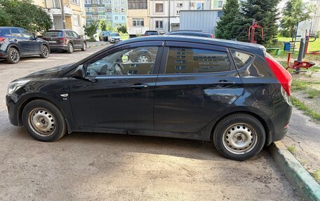 Hyundai Solaris II рестайлинг, 2015 год, 1 100 000 рублей, 6 фотография