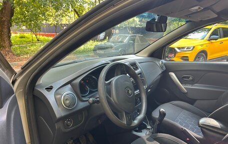 Renault Sandero II рестайлинг, 2016 год, 590 000 рублей, 7 фотография