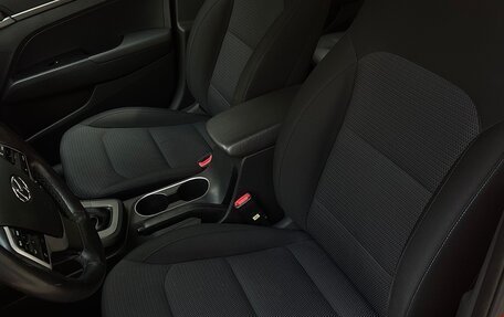 Hyundai Elantra VI рестайлинг, 2017 год, 1 285 000 рублей, 8 фотография