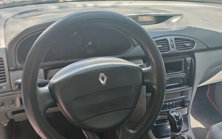 Renault Laguna II, 2002 год, 155 000 рублей, 10 фотография