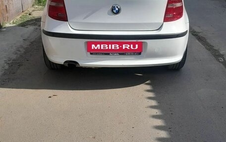 BMW 1 серия, 2009 год, 550 000 рублей, 8 фотография