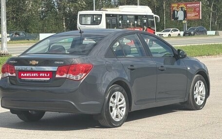 Chevrolet Cruze II, 2013 год, 850 000 рублей, 2 фотография