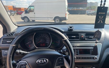 KIA Rio III рестайлинг, 2015 год, 900 000 рублей, 9 фотография