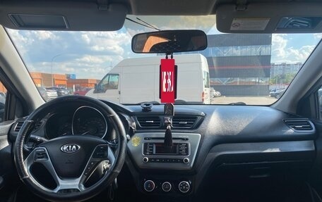 KIA Rio III рестайлинг, 2015 год, 900 000 рублей, 11 фотография