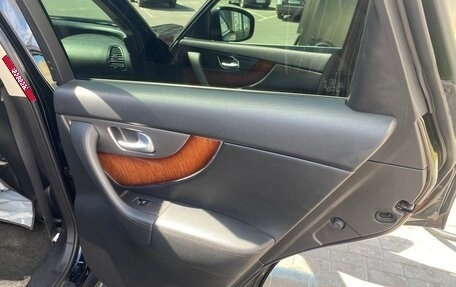 Infiniti QX70, 2014 год, 2 790 000 рублей, 14 фотография