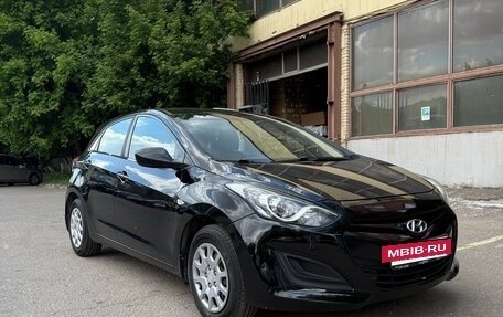 Hyundai i30 II рестайлинг, 2012 год, 850 000 рублей, 2 фотография