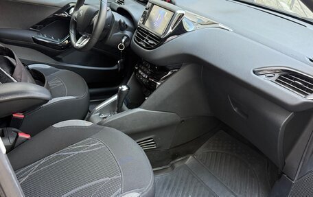 Peugeot 208 II, 2013 год, 720 000 рублей, 11 фотография