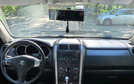 Suzuki Grand Vitara, 2010 год, 1 700 000 рублей, 23 фотография