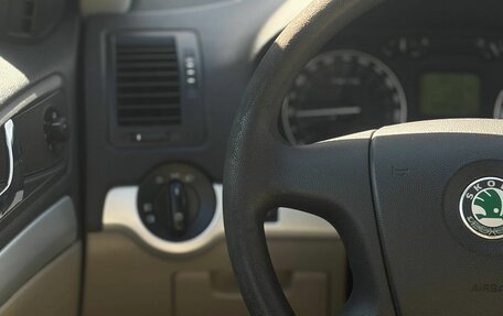 Skoda Octavia, 2007 год, 549 000 рублей, 27 фотография