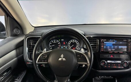 Mitsubishi Outlander III рестайлинг 3, 2013 год, 1 499 000 рублей, 16 фотография
