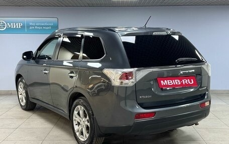 Mitsubishi Outlander III рестайлинг 3, 2013 год, 1 499 000 рублей, 7 фотография