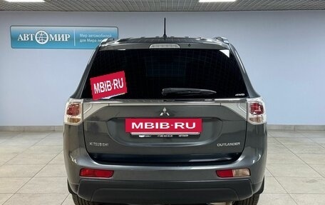 Mitsubishi Outlander III рестайлинг 3, 2013 год, 1 499 000 рублей, 6 фотография