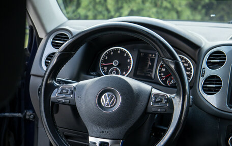 Volkswagen Tiguan I, 2012 год, 988 000 рублей, 12 фотография