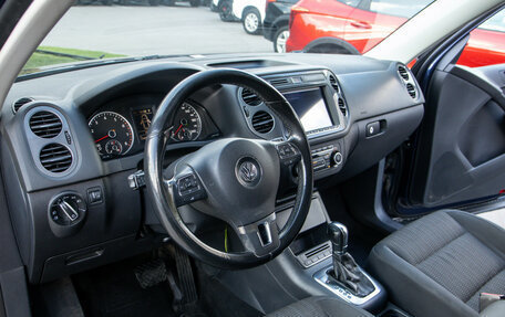 Volkswagen Tiguan I, 2012 год, 988 000 рублей, 15 фотография