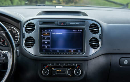 Volkswagen Tiguan I, 2012 год, 988 000 рублей, 13 фотография