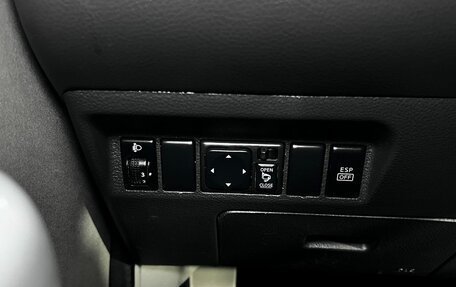 Nissan X-Trail, 2005 год, 750 000 рублей, 18 фотография