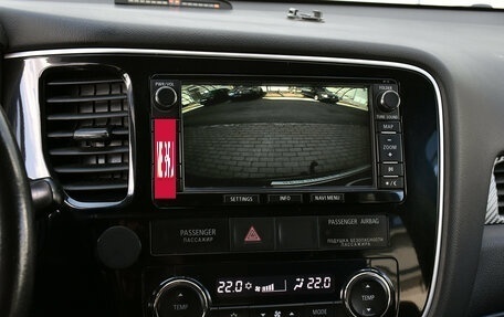 Mitsubishi Outlander III рестайлинг 3, 2013 год, 1 085 000 рублей, 11 фотография