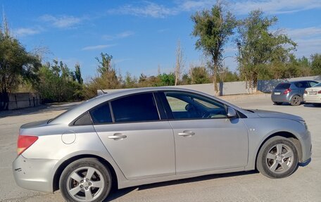 Chevrolet Cruze II, 2010 год, 720 000 рублей, 1 фотография