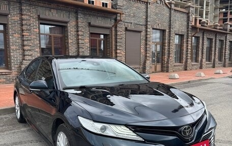 Toyota Camry, 2018 год, 2 770 000 рублей, 1 фотография