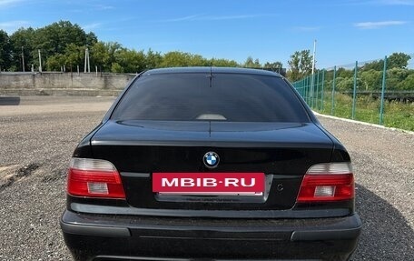 BMW 5 серия, 1998 год, 550 000 рублей, 3 фотография