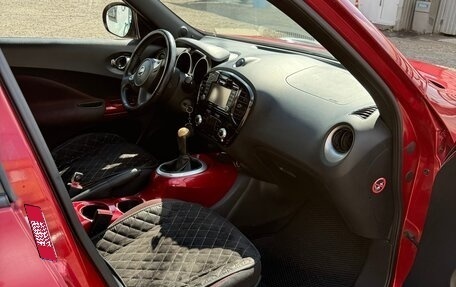 Nissan Juke II, 2013 год, 890 000 рублей, 10 фотография