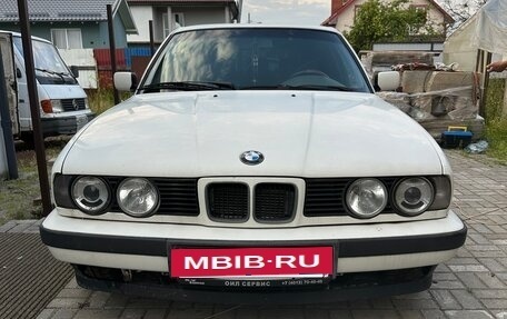 BMW 5 серия, 1993 год, 200 000 рублей, 2 фотография