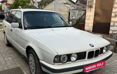 BMW 5 серия, 1993 год, 200 000 рублей, 3 фотография
