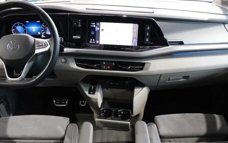 Volkswagen Multivan, 2023 год, 4 850 000 рублей, 7 фотография