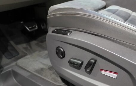 Volkswagen Multivan, 2023 год, 4 850 000 рублей, 11 фотография