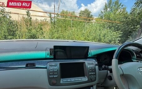 Toyota Brevis, 2002 год, 980 000 рублей, 10 фотография