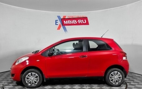 Toyota Yaris III рестайлинг, 2010 год, 400 000 рублей, 8 фотография