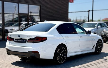 BMW 5 серия, 2018 год, 4 749 990 рублей, 7 фотография