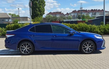 Toyota Camry, 2022 год, 3 449 000 рублей, 11 фотография