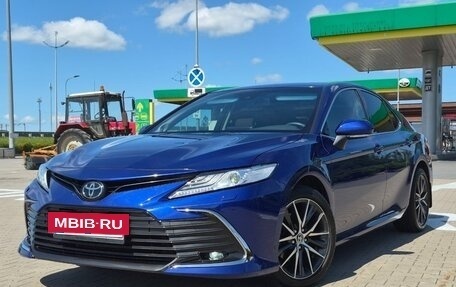 Toyota Camry, 2022 год, 3 449 000 рублей, 6 фотография