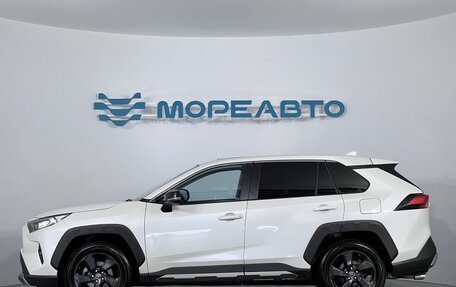 Toyota RAV4, 2022 год, 3 250 000 рублей, 8 фотография