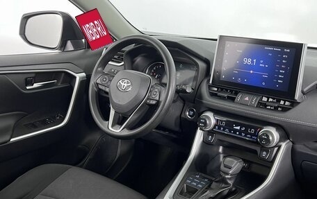 Toyota RAV4, 2022 год, 3 250 000 рублей, 13 фотография