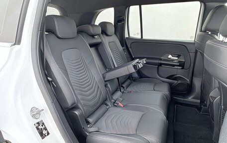 Mercedes-Benz GLB, 2020 год, 3 816 000 рублей, 17 фотография