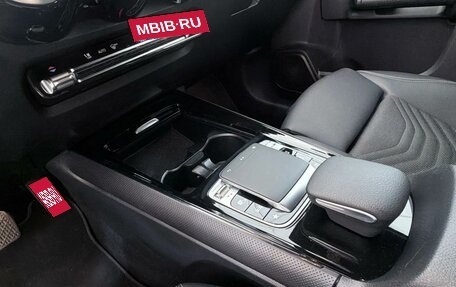 Mercedes-Benz GLB, 2020 год, 3 816 000 рублей, 21 фотография
