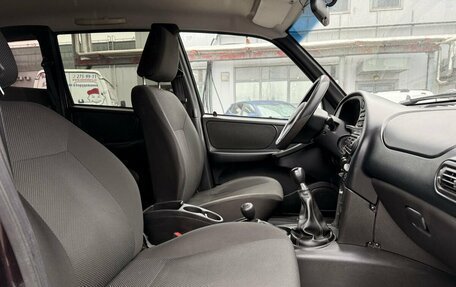 Chevrolet Niva I рестайлинг, 2018 год, 767 000 рублей, 8 фотография