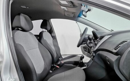 Hyundai Solaris II рестайлинг, 2012 год, 712 000 рублей, 18 фотография