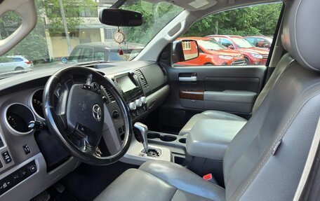 Toyota Tundra II, 2012 год, 4 200 000 рублей, 2 фотография