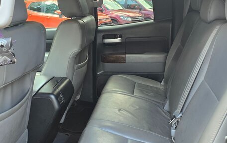 Toyota Tundra II, 2012 год, 4 200 000 рублей, 8 фотография