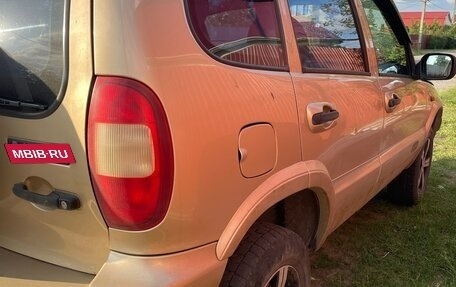 Chevrolet Niva I рестайлинг, 2004 год, 275 000 рублей, 4 фотография