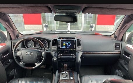 Toyota Land Cruiser 200, 2013 год, 2 950 000 рублей, 13 фотография