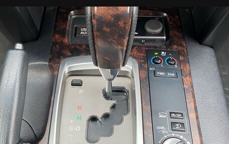 Toyota Land Cruiser 200, 2013 год, 2 950 000 рублей, 18 фотография